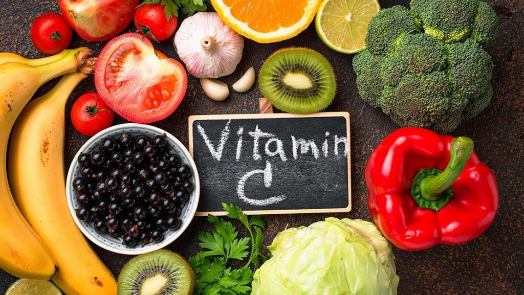 Thực phẩm giàu Vitamin C giúp điều trị viêm âm đạo tại nhà