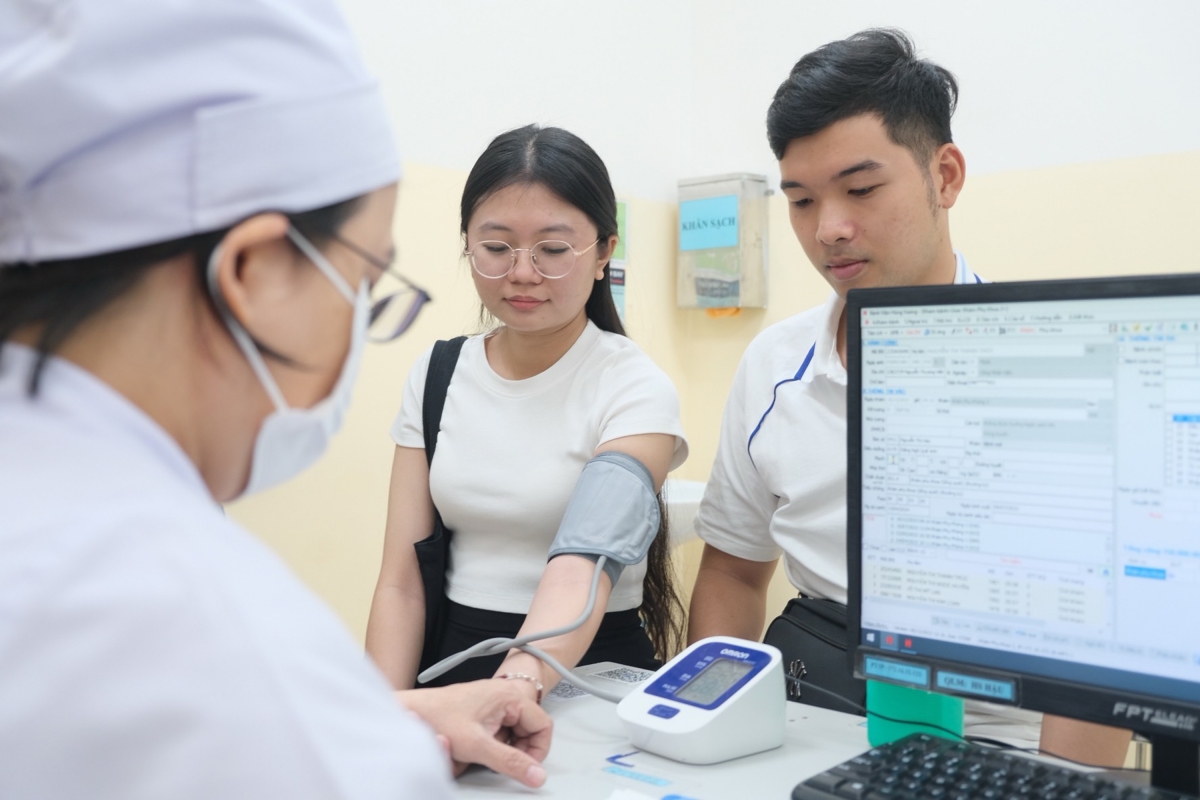 Khám sức khoẻ sinh sản tiền hôn nhân