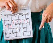 thuc-khuya-co-lam-cham-kinh-khong