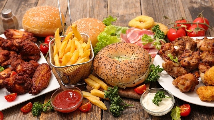 Những thực phẩm dễ khiến mẹ tăng cân nhưng con không tăng tốt