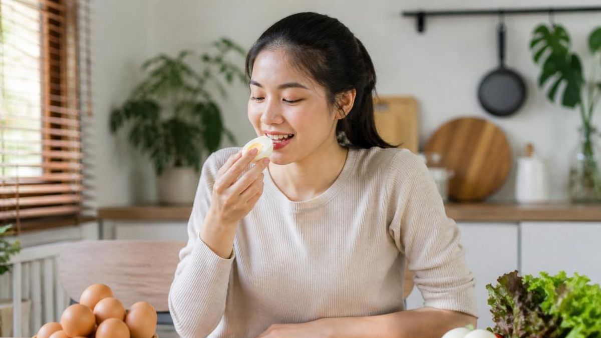Bà bầu ăn trứng mỗi ngày có tốt không?